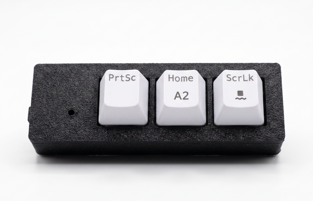 Poco Pad - 1x3 Macro Keyboard - Flat